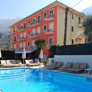 https://hotel-diana-malcesine-37018.hotelinveneto.com
