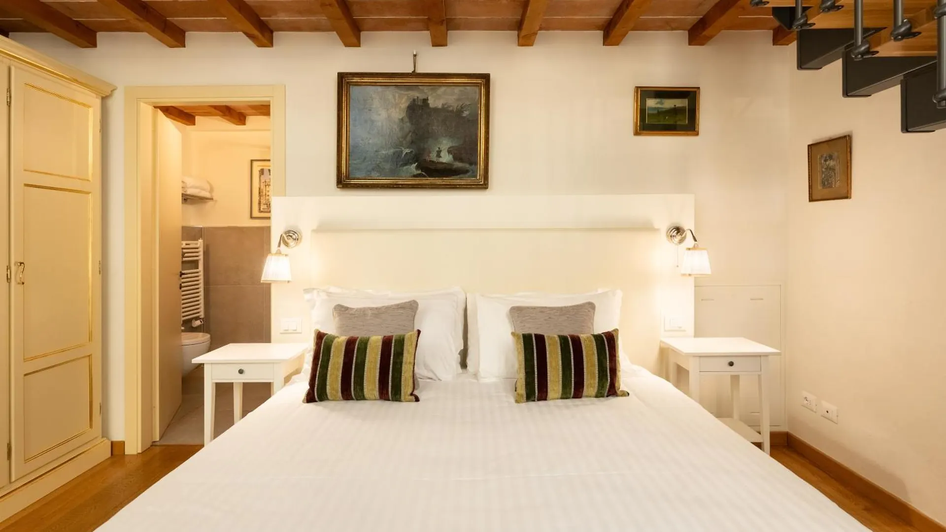 Palazzo D'Ambra Residenza D'Epoca Bed & Breakfast Florence